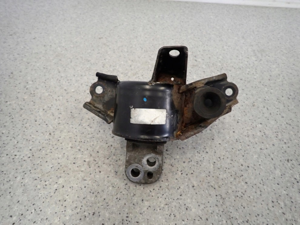 HYUNDAI i30 1.6 CRDI 07-11 PODUSZKA SILNIKA PRZEDNIA LEWA 3/5