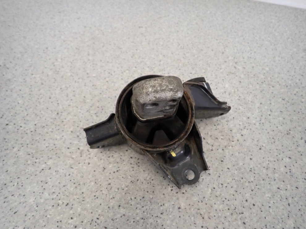 HYUNDAI i30 1.6 CRDI 07-11 PODUSZKA SILNIKA PRZEDNIA LEWA 4/5