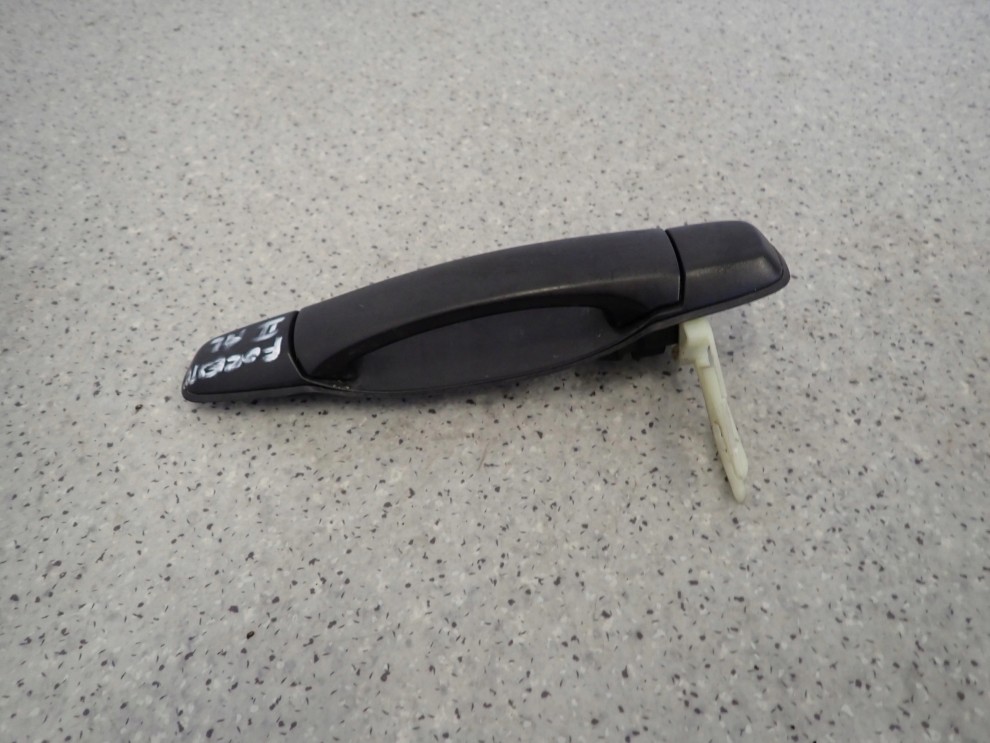 SUBARU FORESTER II 02-07 KLAMKA TYLNA LEWA 4/6