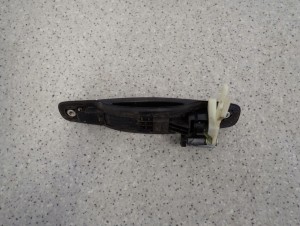 SUBARU FORESTER II 02-07 KLAMKA TYLNA LEWA 6/6 MINIATURA