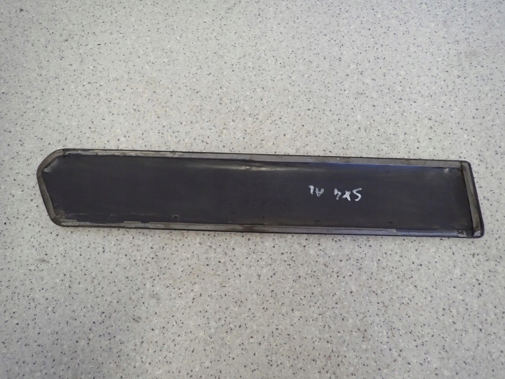 SUZUKI SX4 06-13 LISTWA DRZWI TYLNA LEWA 4/5