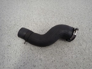 KIA VENGA 09- 1.4 CRDI RURA PRZEWÓD INTERCOOLERA 4/4 MINIATURA