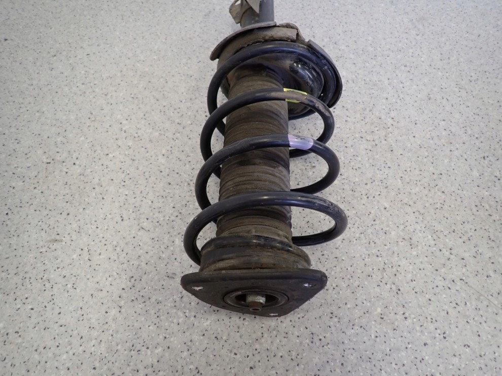 MAZDA 3 BK BENZYNA 03-07 AMORTYZATOR MCPHERSON PRZEDNI PRAWY 7/8