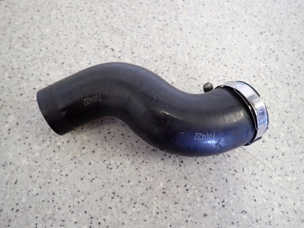 KIA RIO II 1.5 CRDI 05-10 RURA PRZEWÓD INTERCOOLERA 2/2