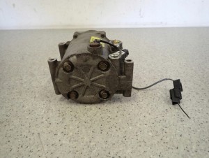 MITSUBISHI LANCER VII 04-07 1.6I KOMPRESOR KLIMATYZACJI 4/7 MINIATURA