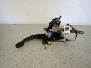 MAZDA 3 MAZDA3 03- PEDAŁ GAZU POTENCJOMETR 1/5 MINIATURA