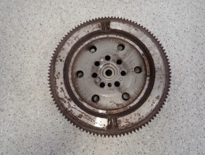 HYUNDAI SONATA V 2.0i 05-10 KOŁO DWUMASOWE DWUMASA 6/7 MINIATURA