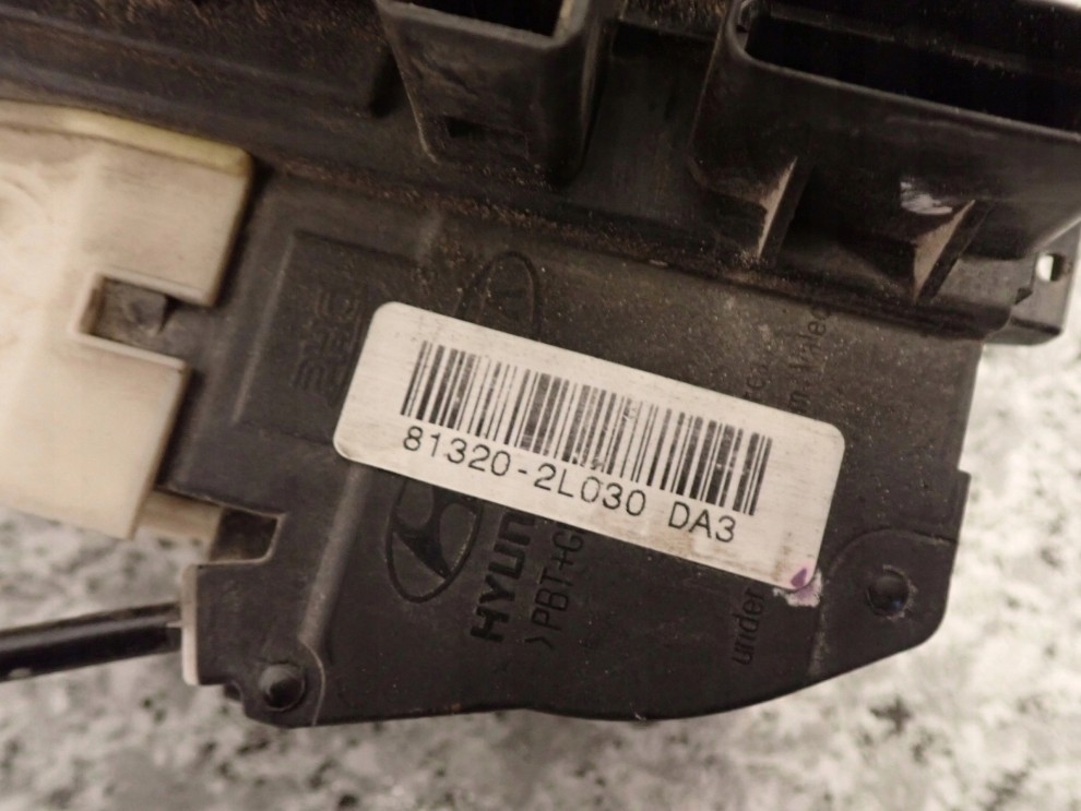 HYUNDAI i30 HB 07-12 ZAMEK DRZWI PRZEDNI PRAWY 3/4