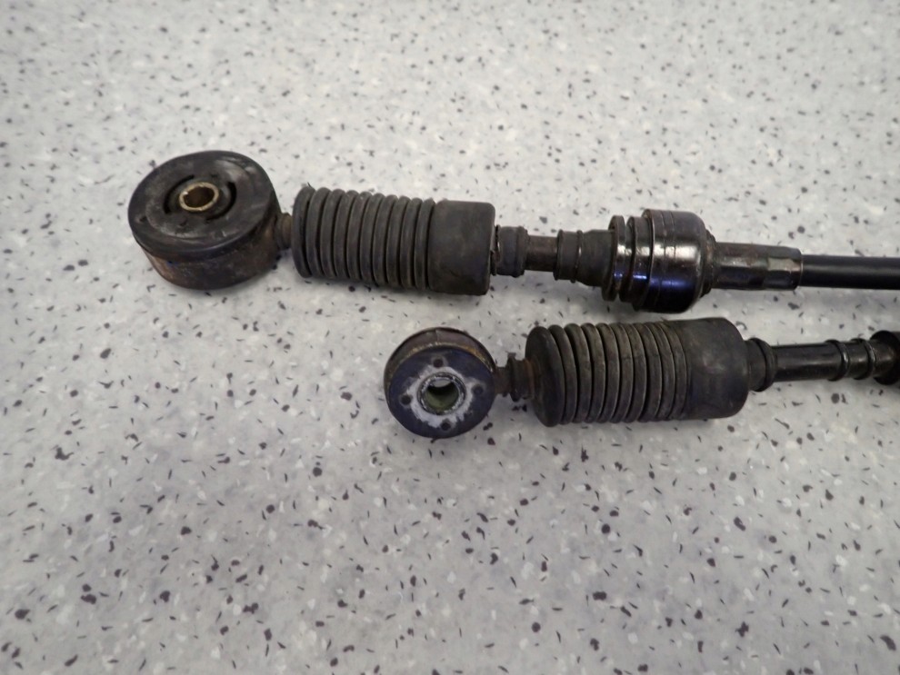 HYUNDAI ACCENT 1.3 BENZ 02-05 LINKI ZMIANY BIEGÓW 2/3