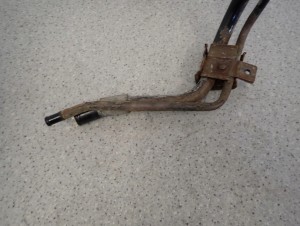 MAZDA3 MAZDA 3 03-08 BENZ RURA WLEWU PALIWA 10/10 MINIATURA