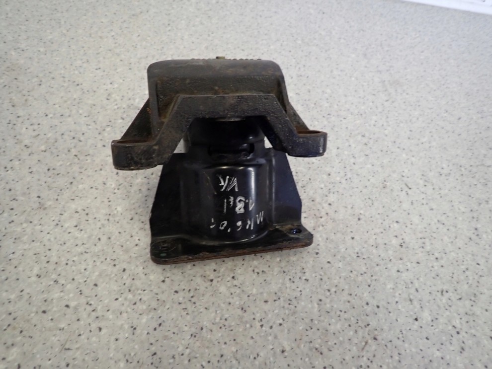 SUZUKI SWIFT MK6 1.3 D DDIS 04-09 PODUSZKA SILNIKA PRZEDNIA PRAWA 2/7