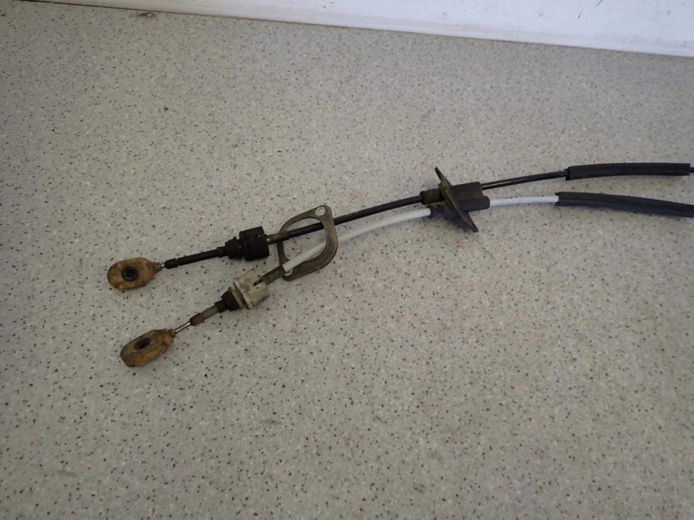 SUZUKI SWIFT 05-07 DIESEL DDIS LINKI ZMIANY BIEGÓW PRZEDLIFT 6/9