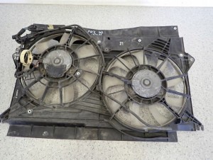 TOYOTA VERSO 09-13 2.0 D4D WENTYLATOR WODY KLIMY 2/4 MINIATURA