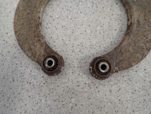 MAZDA 3 MAZDA3 BK 03-08 WAHACZ TYLNY LEWY LUB PRAWY 2/6 MINIATURA