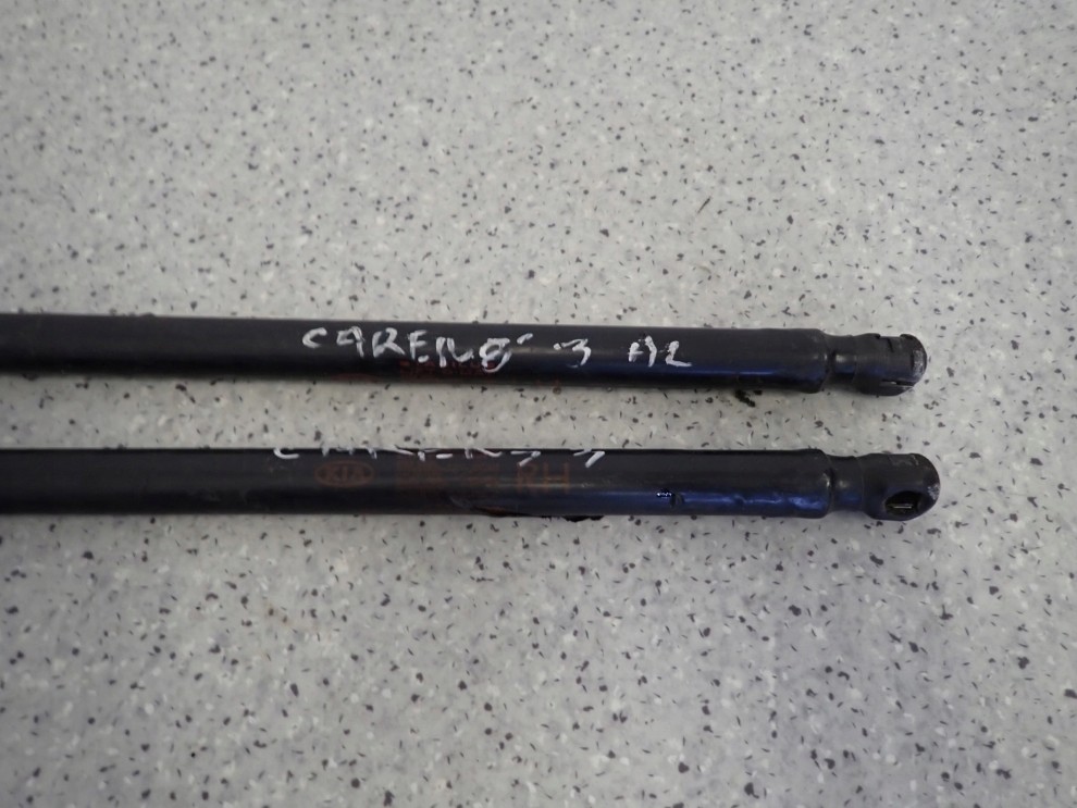 KIA CARENS III 06-11 SIŁOWNIKI KLAPY BAGAŻNIKA 3/5