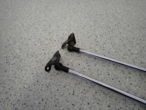 HONDA JAZZ II 02-07 SIŁOWNIKI KLAPY BAGAŻNIKA 2/3 MINIATURA