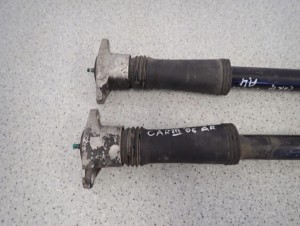 KIA CARENS III 06-11 AMORTYZATOR TYLNY LEWY LUB PRAWY 2/5 MINIATURA