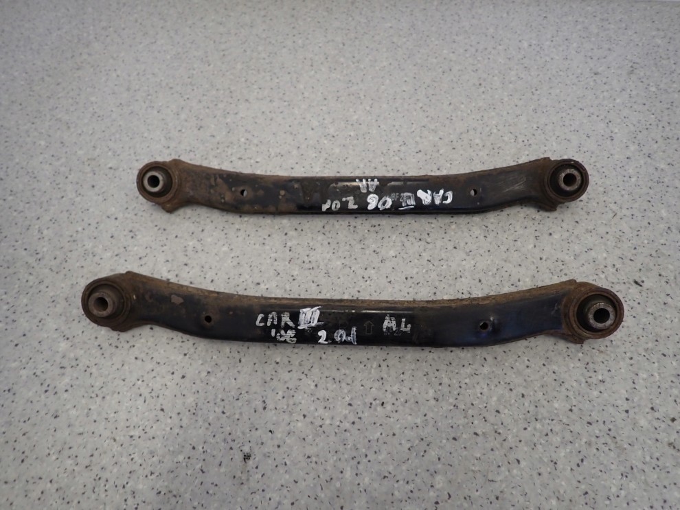 KIA CARENS III 06-11 WAHACZ TYLNY LEWY LUB PRAWY 1/4