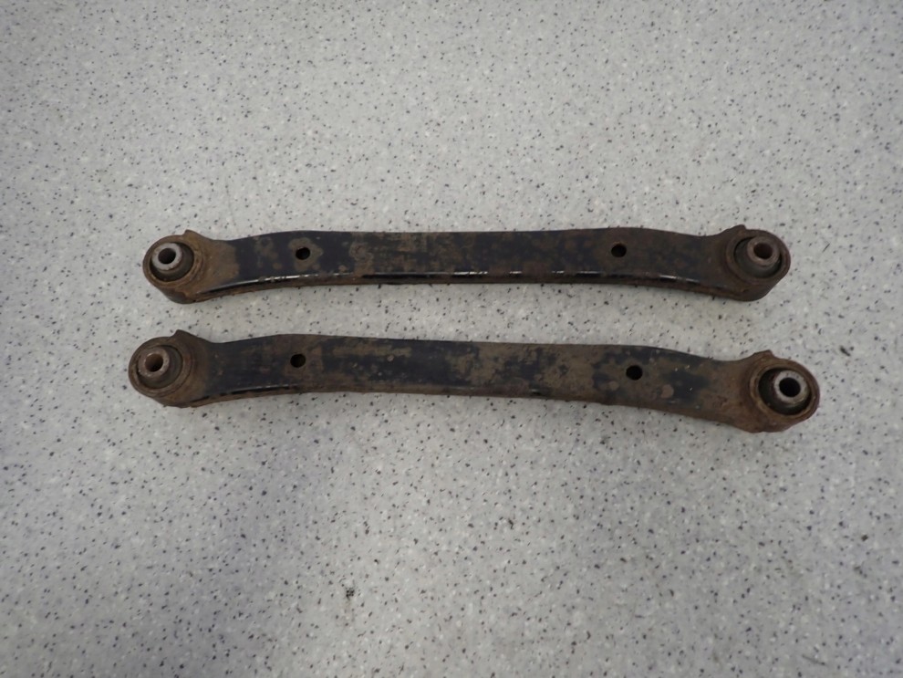 KIA CARENS III 06-11 WAHACZ TYLNY LEWY LUB PRAWY 2/4