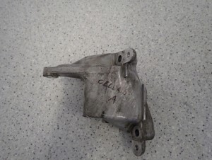 SUZUKI CELERIO 14-19 ŁAPA SKRZYNI BIEGÓW 1/4 MINIATURA