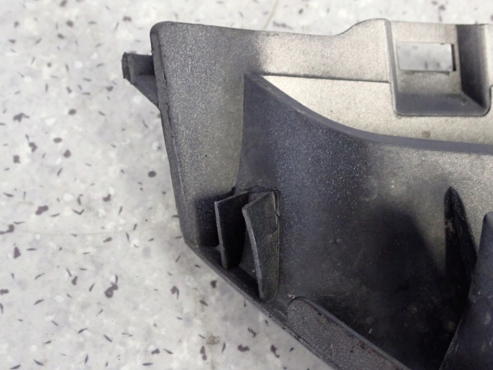 KIA CERATO 04- ATRAPA ZDERZAKA GRILL 5/6