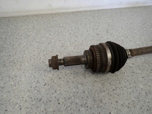 SUZUKI CELERIO 1.0i 14-19 PÓŁOŚ PRZEDNIA LEWA 2/6 MINIATURA