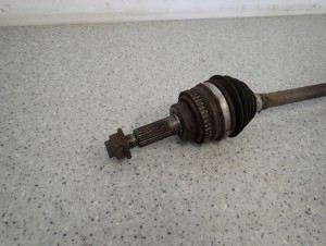 SUZUKI CELERIO 1.0i 14-19 PÓŁOŚ PRZEDNIA LEWA 5/6 MINIATURA