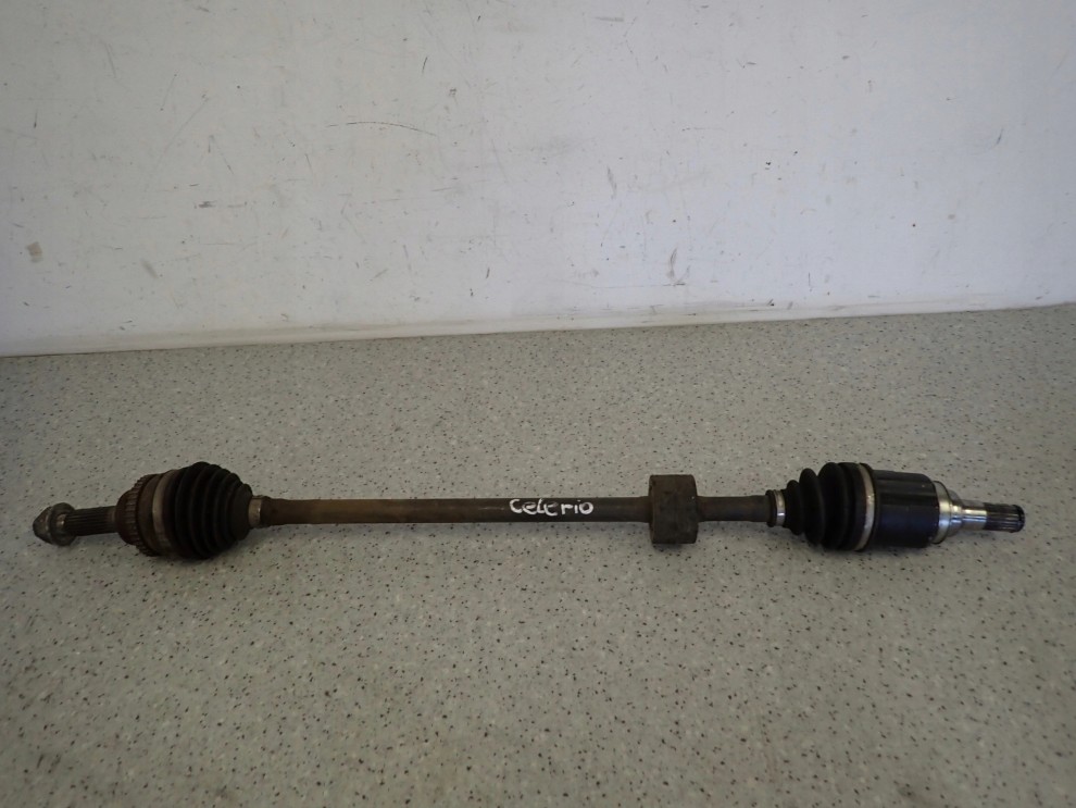 SUZUKI CELERIO 1.0i 14-19 PÓŁOŚ PRZEDNIA PRAWA 4/4