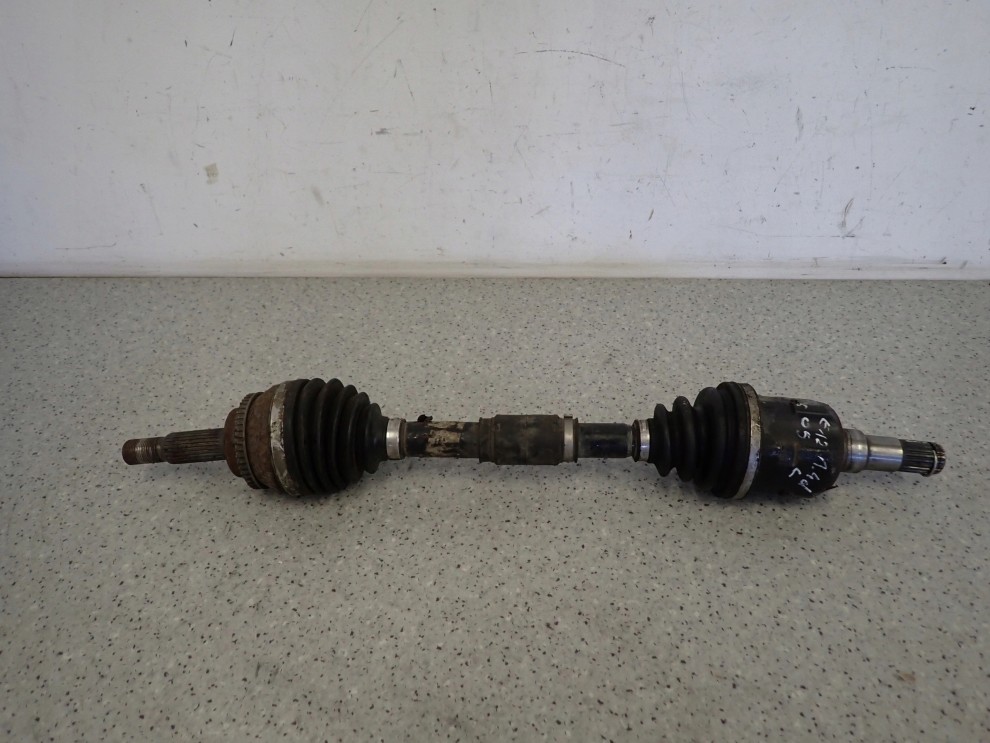 TOYOTA COROLLA E12 04-07 1.4 D4D PÓŁOŚ LEWA KRÓTKA 1/6