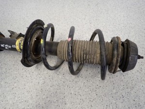 KIA VENGA 1.4 DIESEL 09- AMORTYZATOR MCPHERSON PRZEDNI LEWY 3/5 MINIATURA