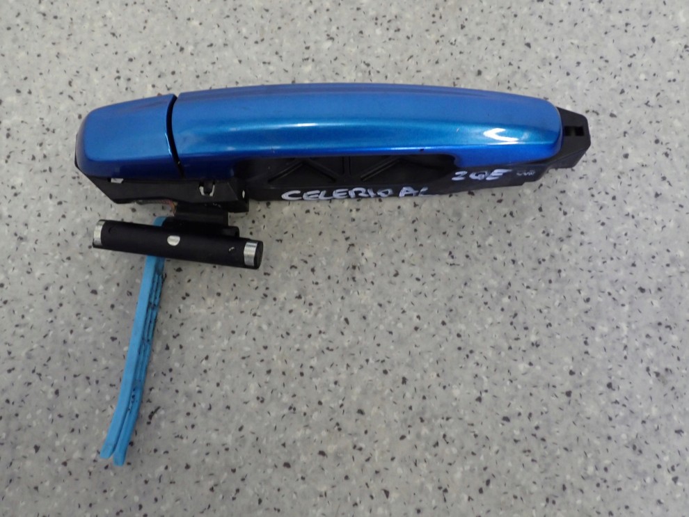 SUZUKI CELERIO 14-19 KLAMKA DRZWI TYŁ LEWY ZQE 2/5