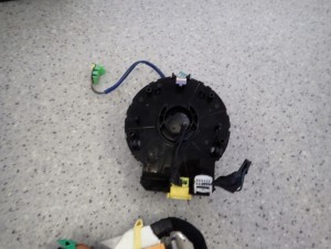 KIA RIO II 09-11 PODUSZKI POWIETRZNE ZESTAW EUROPA 14/14 MINIATURA