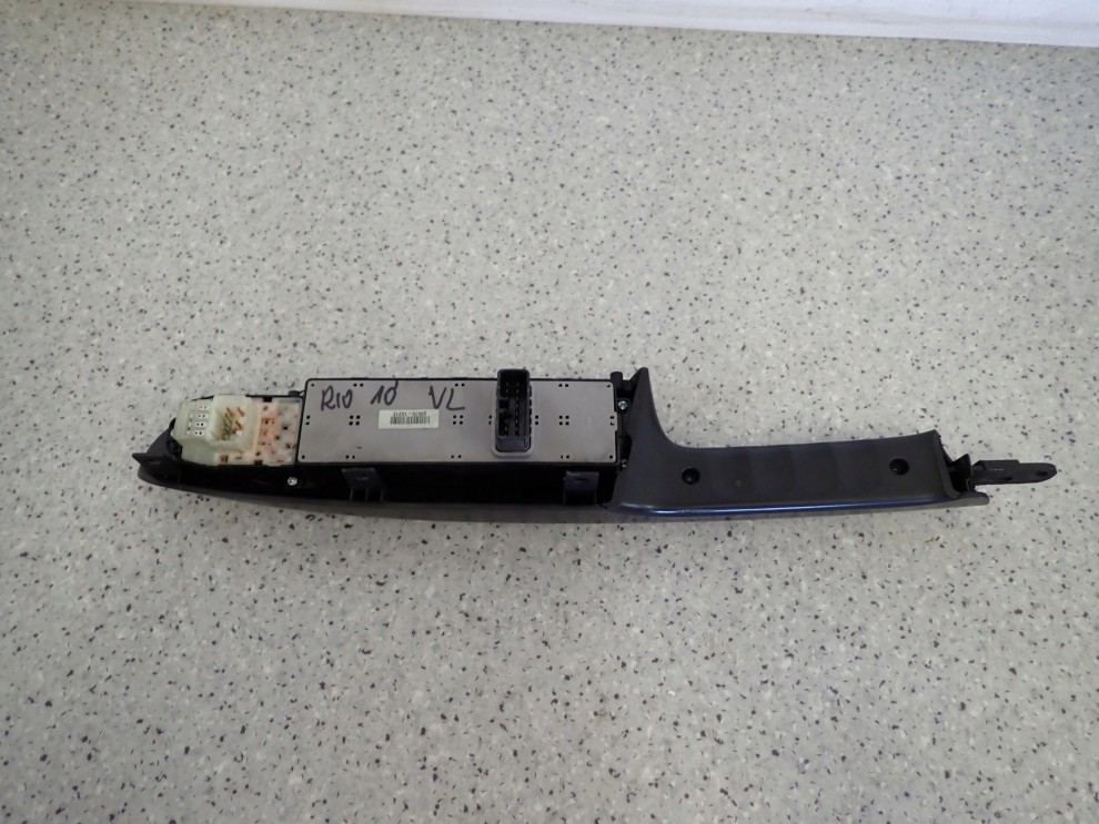 KIA RIO II 05-10 PANEL SZYB PRZEDNI LEWY 4 SZYBY 6/8