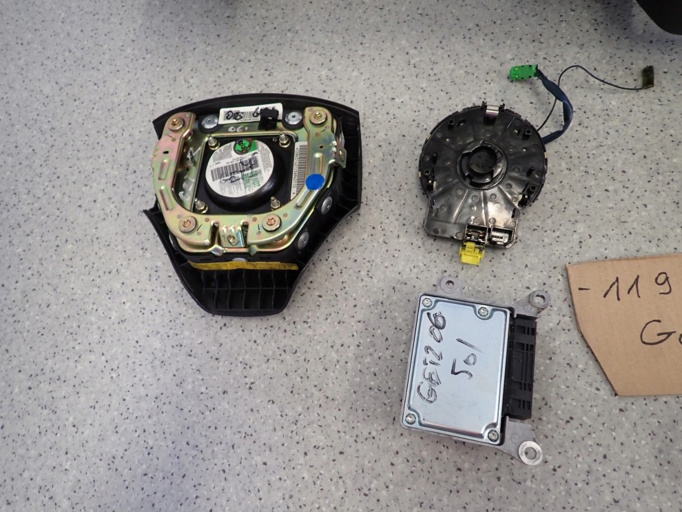 HYUNDAI GETZ 06-09 PODUSZKI POWIETRZNE DESKA SRSY 10/11