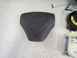 HYUNDAI GETZ 06-09 PODUSZKI POWIETRZNE DESKA SRSY 6/11 MINIATURA