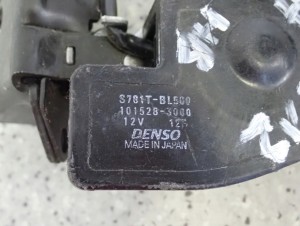 TOYOTA COROLLA E12 HB ZAMEK KLAPY BAGAŻNIKA JP 3/6 MINIATURA