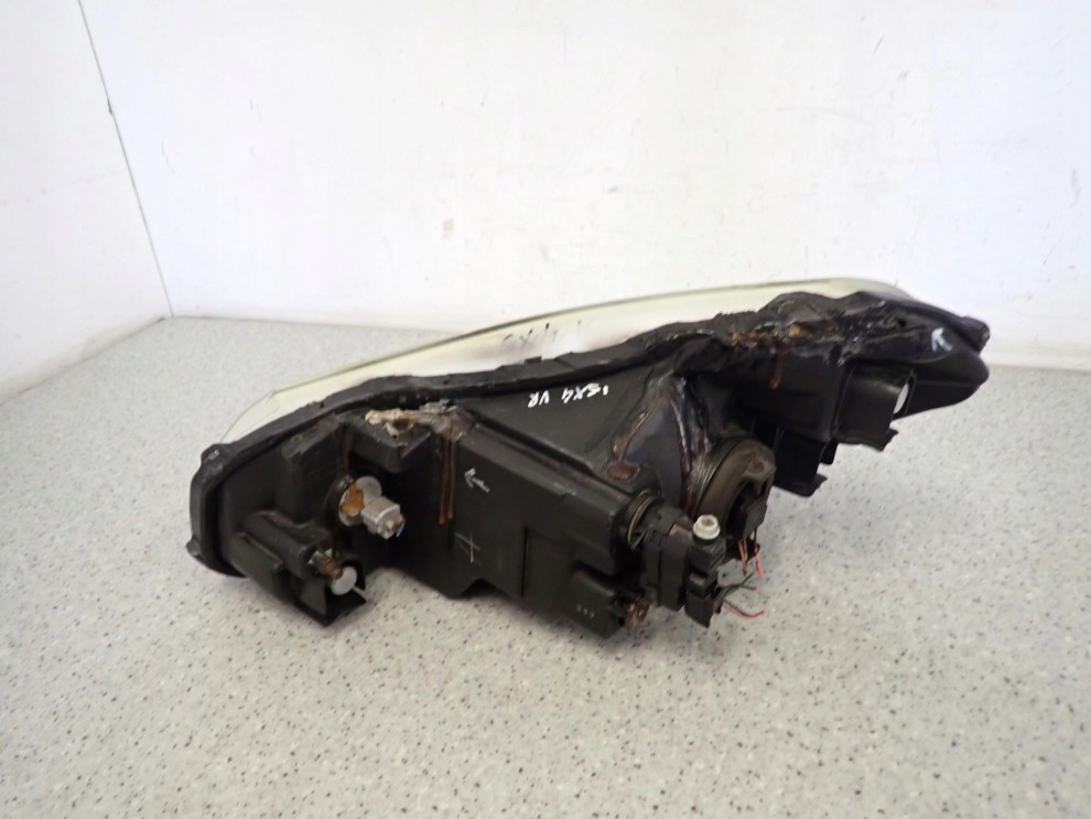 SUZUKI SX4 FIAT SEDICI 06-13 LAMPA PRZEDNIA PRAWA REFLEKTOR 11/14