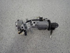 SUZUKI SWIFT 1.3i 07-09 ZESTAW STARTOWY KOMPUTER STACYJKA IMO EU 5/6 MINIATURA