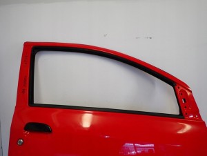 DAIHATSU CUORE L276 08- DRZWI PRZEDNIE PRAWE PRZÓD 9/12 MINIATURA