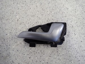 KIA RIO III HB 11-14 KLAMKA WEWNĘTRZNA TYLNA PRAWA 1/3 MINIATURA