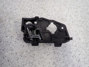 KIA RIO III HB 11-14 KLAMKA WEWNĘTRZNA TYLNA PRAWA 3/3 MINIATURA