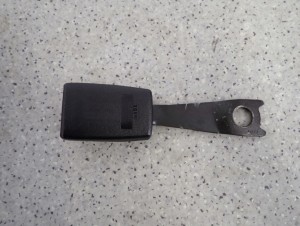 MITSUBISHI LANCER VII 04-07 ZAPINKA PASA PRZEDNIA LEWA 3/3 MINIATURA