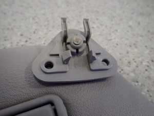 MITSUBISHI LANCER VII 04-07 DASZEK PRZECIWSŁONECZNY PRAWY 2/5 MINIATURA