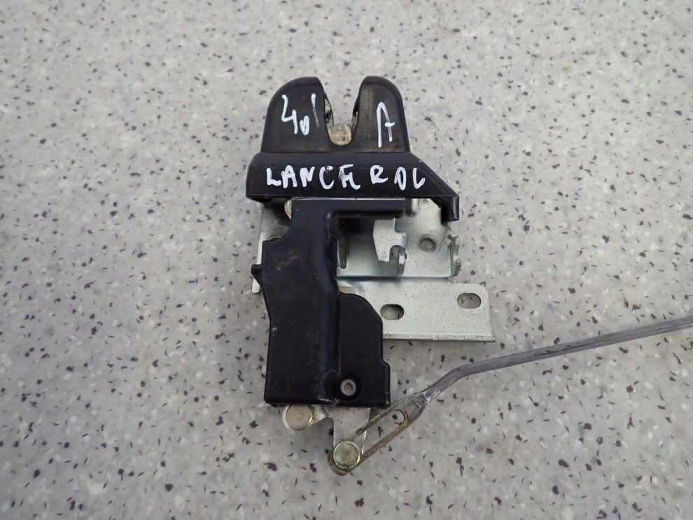 MITSUBISHI LANCER VII 4D SEDAN 04- ZAMEK KLAPY BAGAŻNIKA 2/5