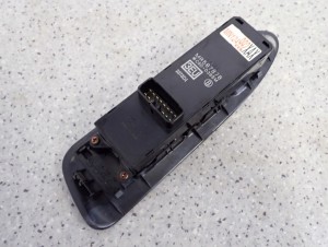 MITSUBISHI LANCER VII 04-07 PANEL SZYB PRZEDNI LEWY PRZEŁĄCZNIK 4/5 MINIATURA