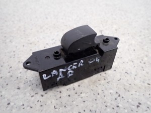 MITSUBISHI LANCER VII 04-07 PANEL SZYB TYLNY PRAWY PRZEŁĄCZNIK 1/3 MINIATURA