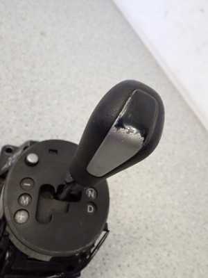 SUZUKI SWIFT MK6 1.3i AUTOMAT 05- LEWAREK GAŁKA ZMIANY BIEGÓW 8/9 MINIATURA