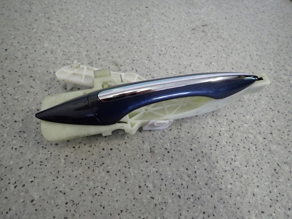 HYUNDAI i40 KOMBI 11-15 KLAMKA DRZWI TYLNA LEWA S6G 1/7