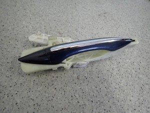 HYUNDAI i40 KOMBI 11-15 KLAMKA DRZWI TYLNA LEWA S6G