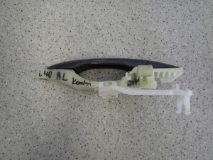 HYUNDAI i40 KOMBI 11-15 KLAMKA DRZWI TYLNA LEWA S6G 4/7 MINIATURA